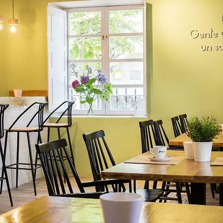 Hostal Lierganes Fluviarium Rooms Экстерьер фото