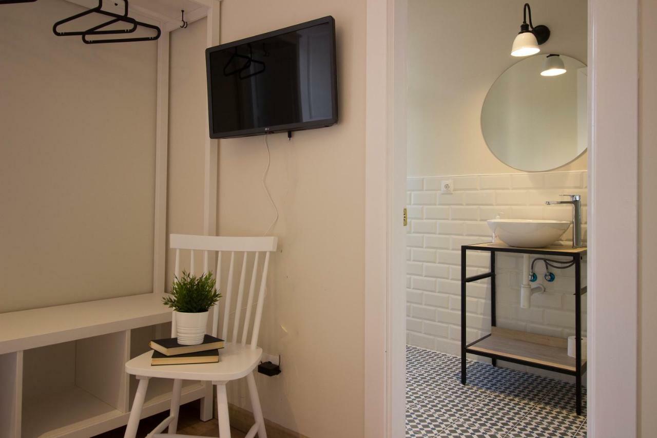 Hostal Lierganes Fluviarium Rooms Экстерьер фото