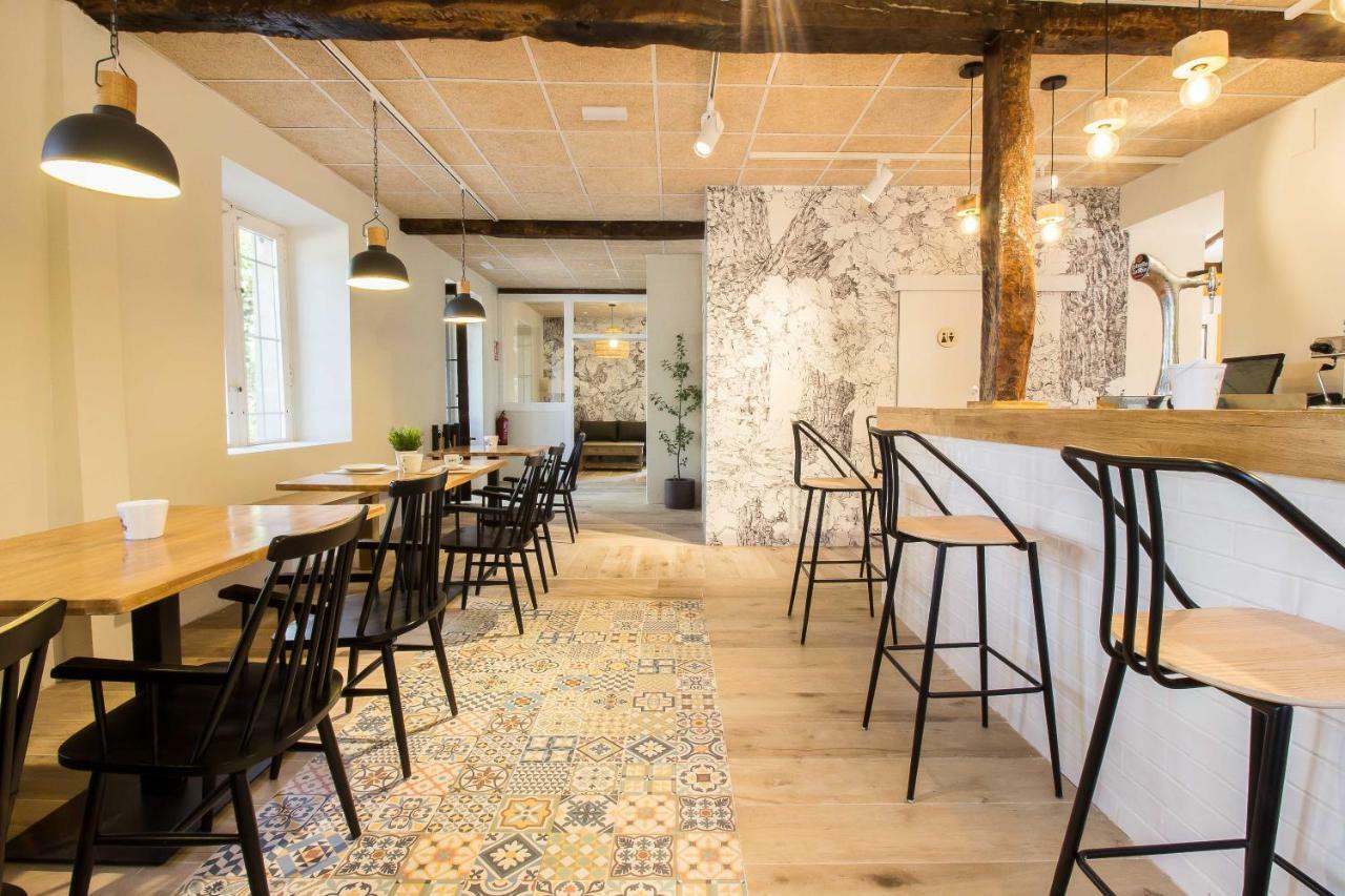 Hostal Lierganes Fluviarium Rooms Экстерьер фото